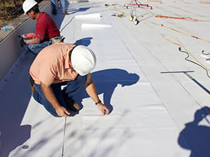 Commercial Roof Repair Services1